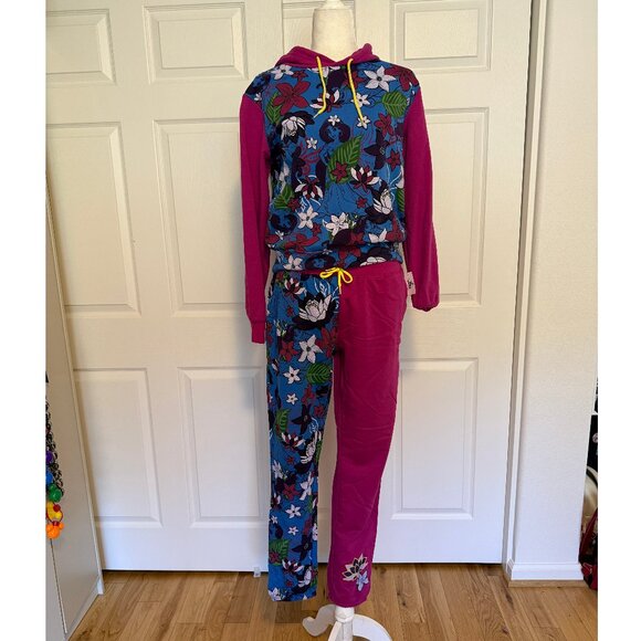 Disney Pants - NWT Disney Princess Jasmine Matching Sweatsuit